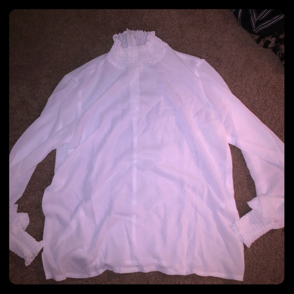 NWT sheer long sleeve white blouse size large​